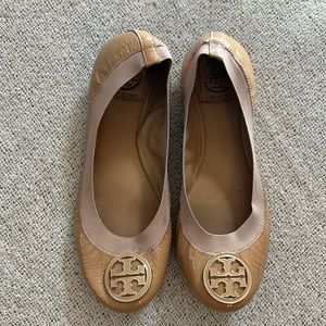 Tory Burch Nude Ballet Flats Sz 7 GUC